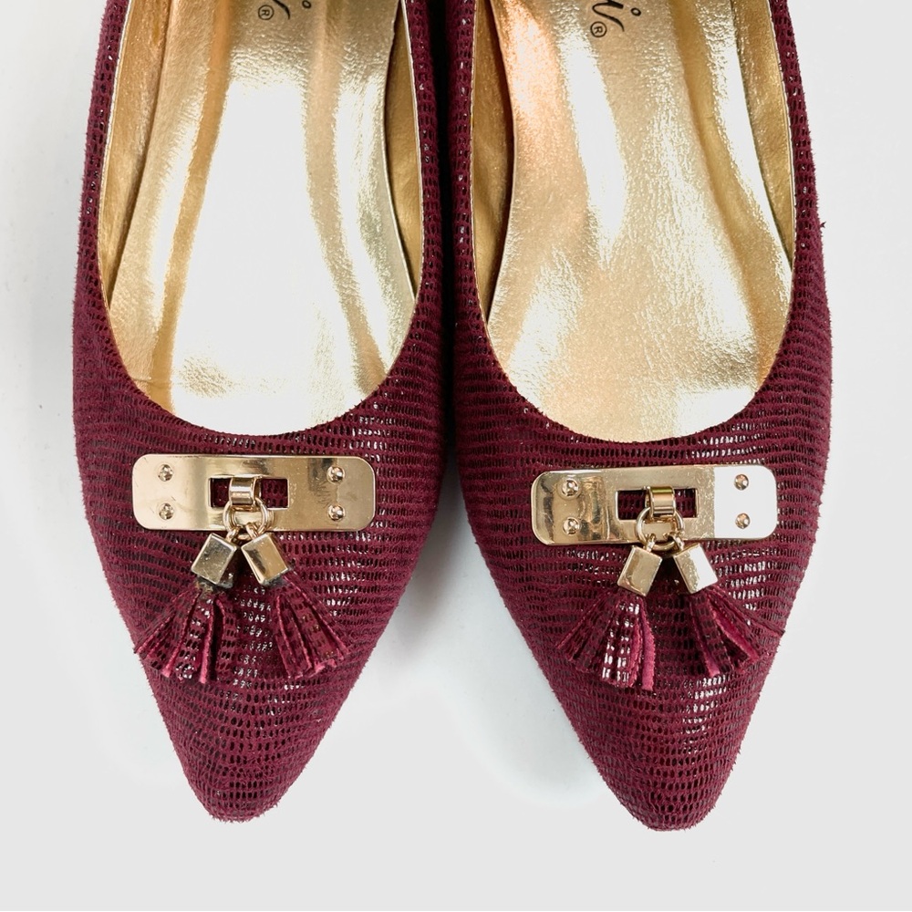 BELLINI PLUM TASSEL ACCENT FLAT - Picture 4 of 9